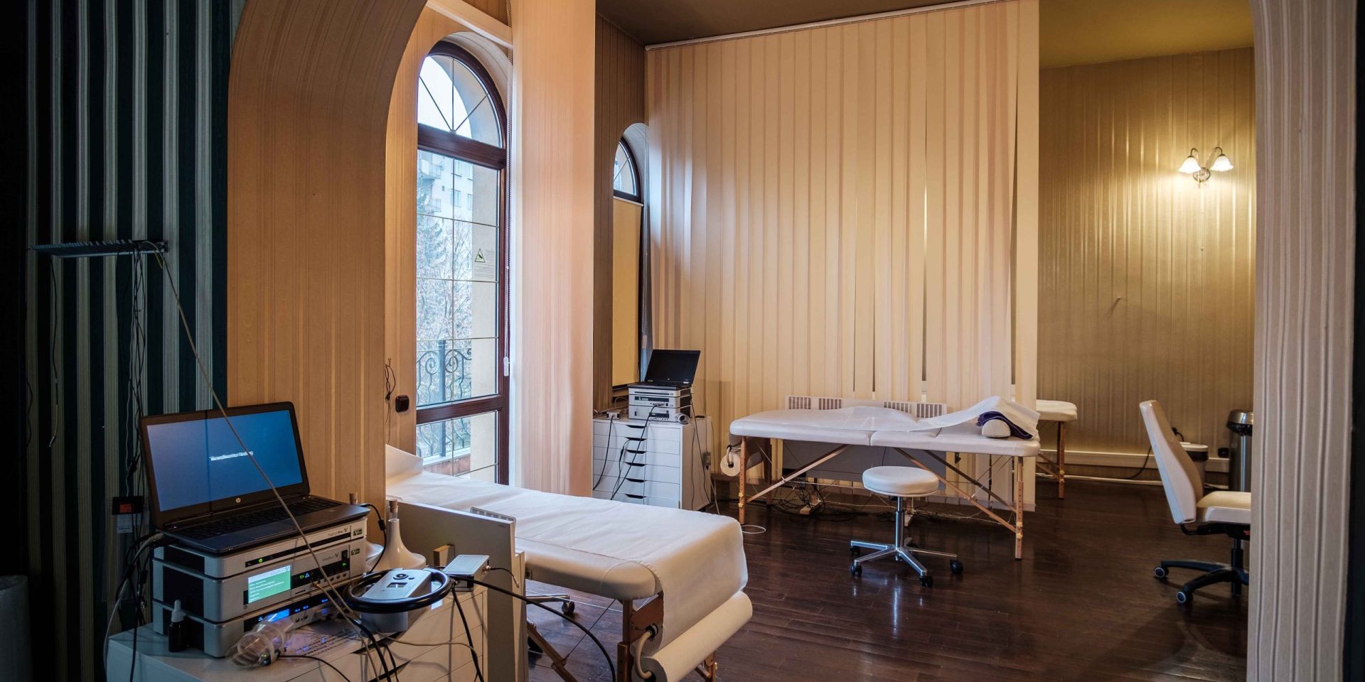 generație Transilvania Healing - Pionieri în Inovație și Tehnologie Medicală Avansată